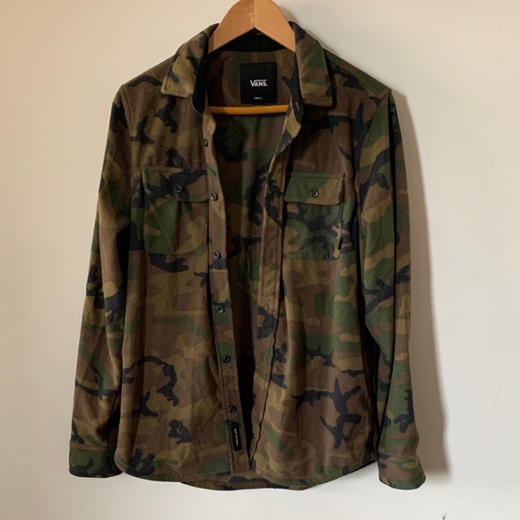 Vans Other - Vans Men's Fleece Camo Green and Brown